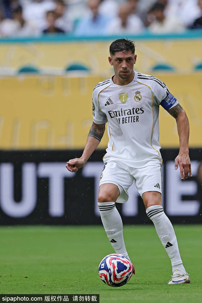 皇马核心球员被曝转会传闻,引球迷热议,成为.