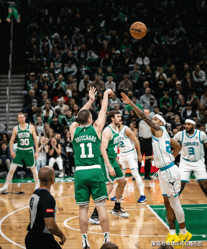 体育游戏凯尔特人队惨败后更衣室爆发冲突,主帅回应,合作游戏不能组织学习.的简单介绍