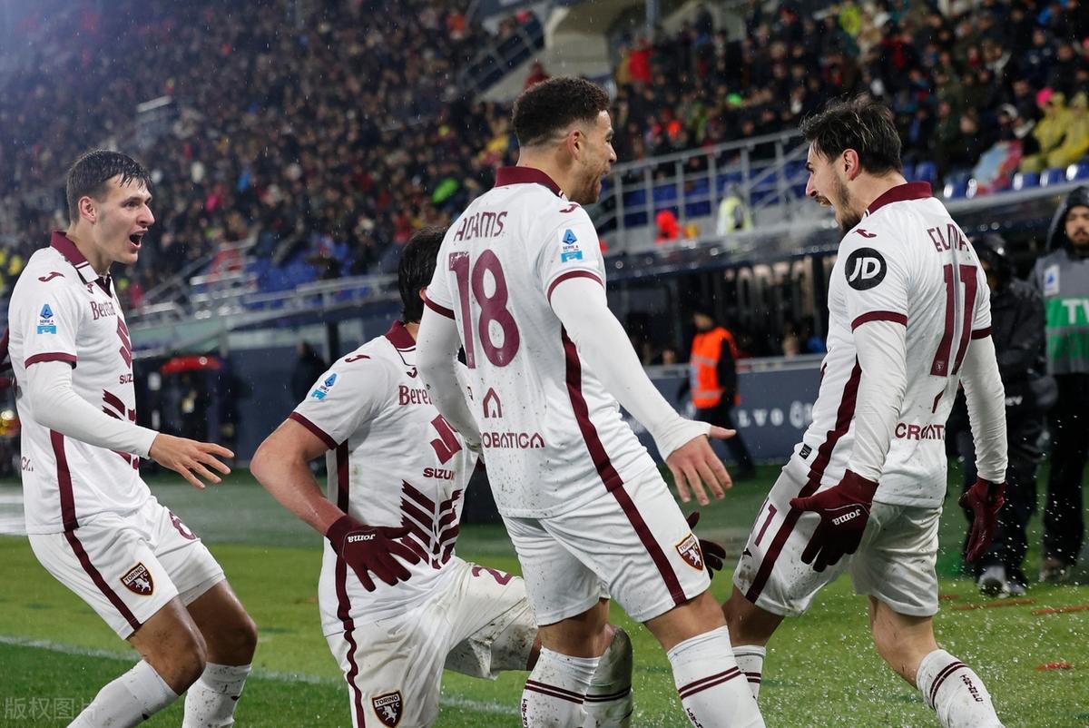 体育游戏惊天逆转!尤文连追三球实现绝地反击,完成安全.