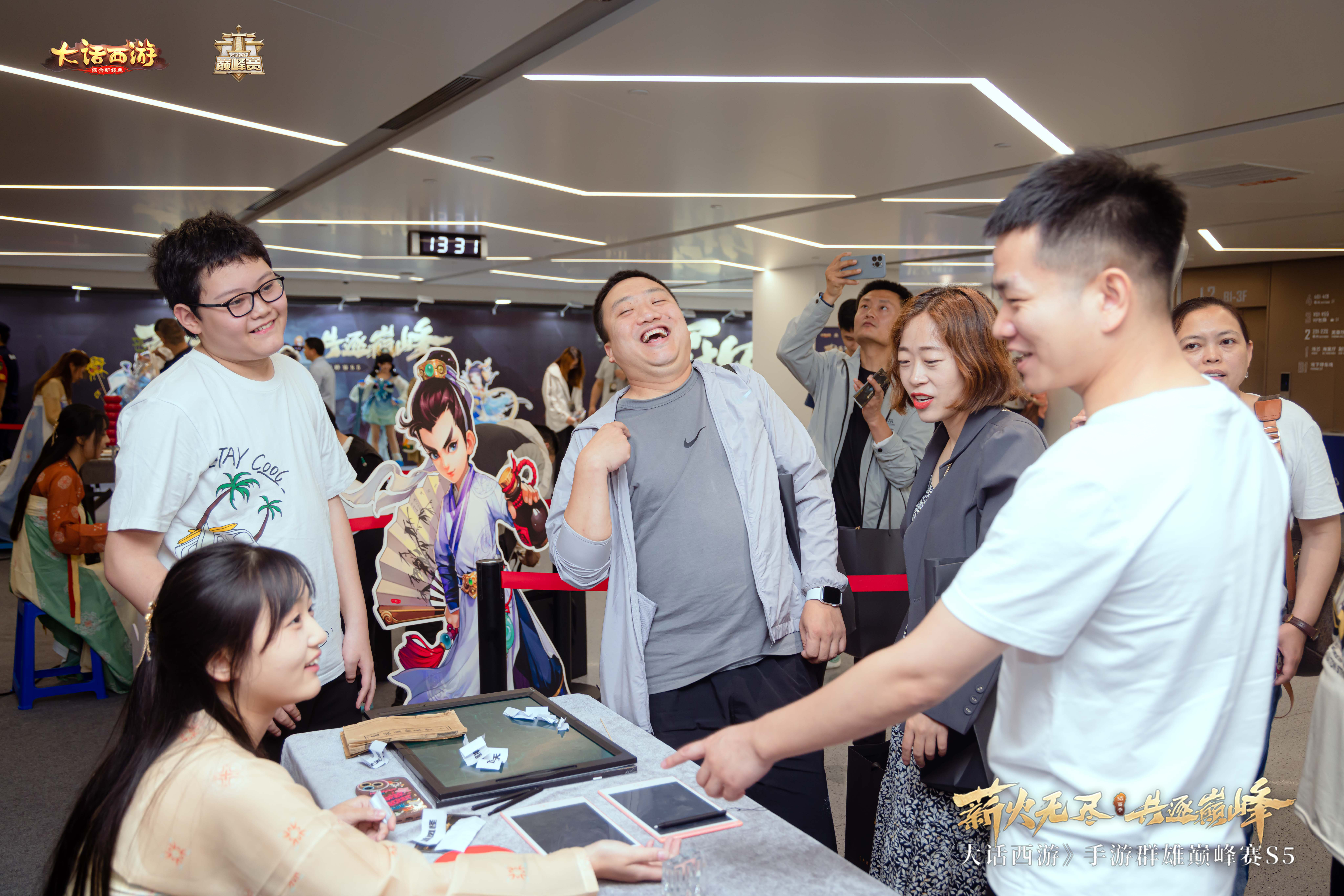 爱游戏官方网Scout重返赛场,重返赛场首场状态出色,巴塞罗那观众沸腾!的简单介绍